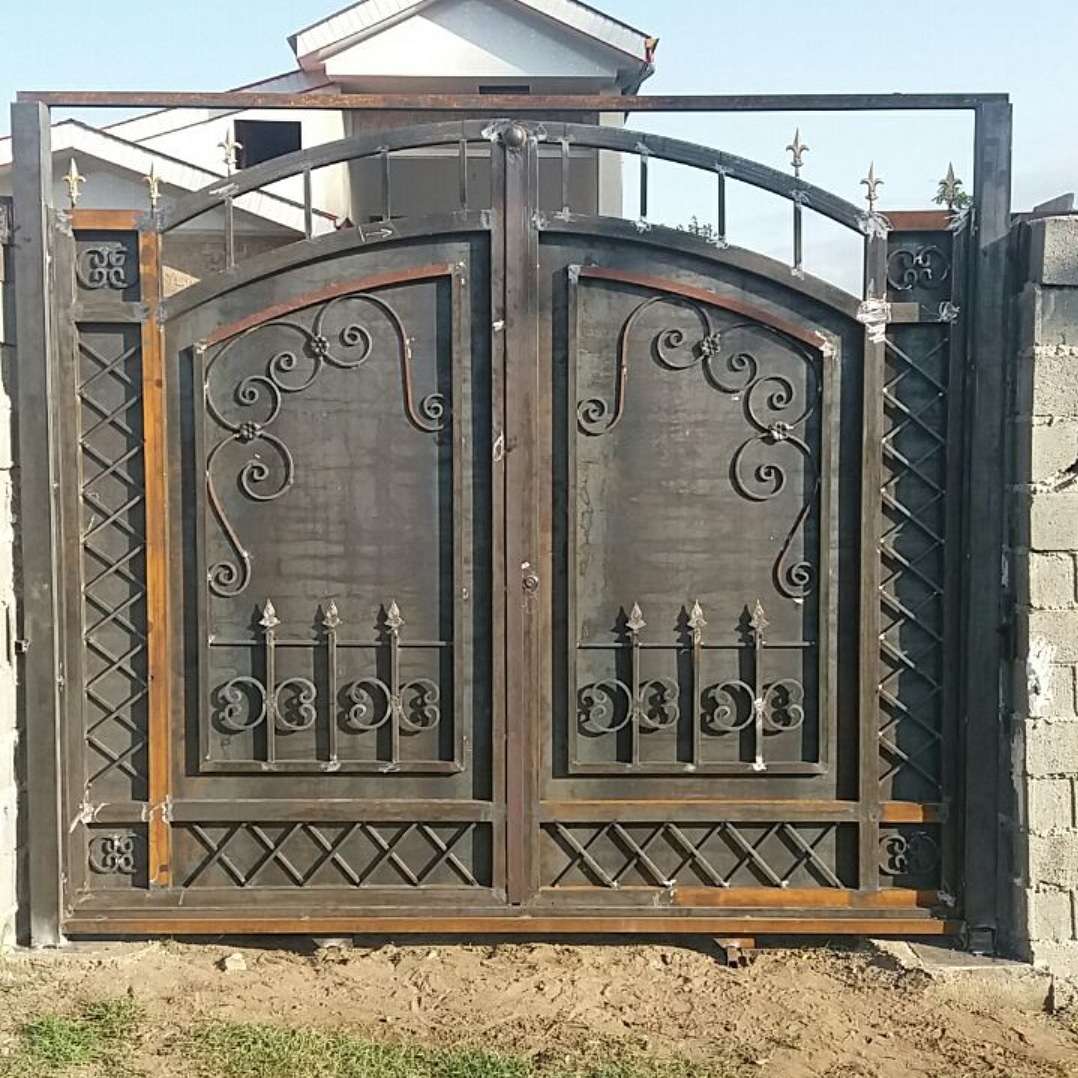 درب های مدرن ریلی و فرفورژه